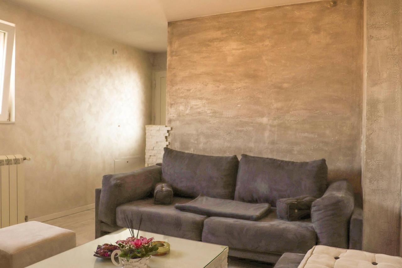Juventas37 Daire Belgrad Dış mekan fotoğraf